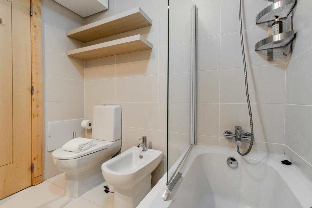 D Joao IV Apartment With Terrace By Lovelystay Porto Dış mekan fotoğraf